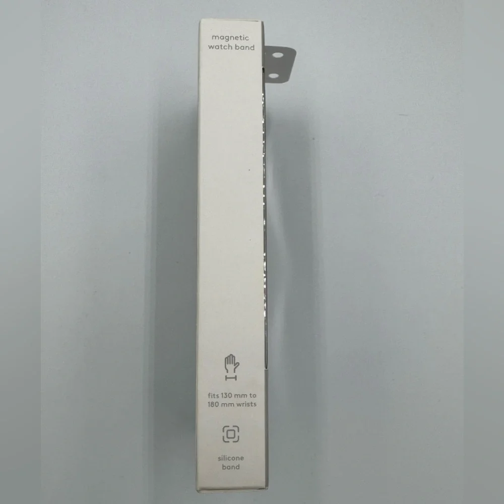 NWT Heyday Navy Magnetic Watch Band for Apple Watches
